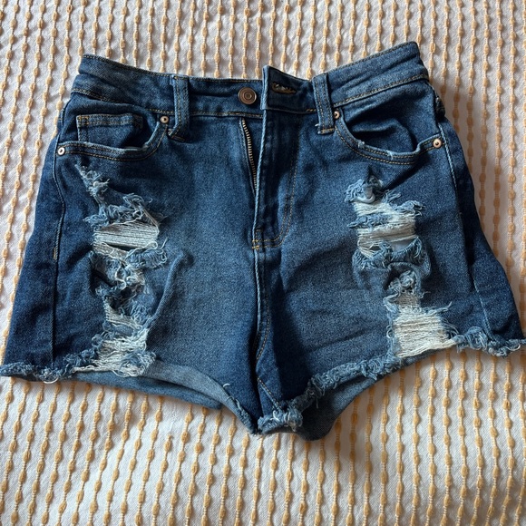 High waisted jean shorts - Picture 1 of 3